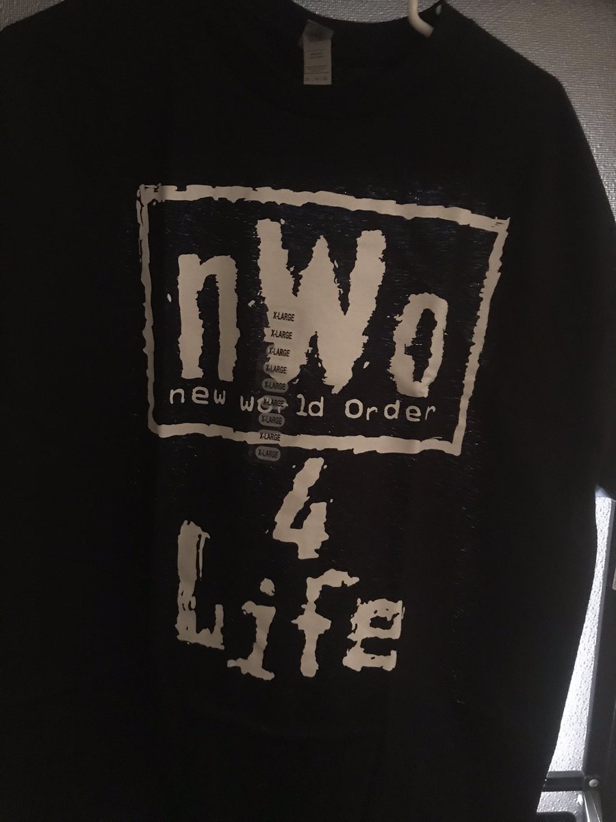 I got this #nWo4Life t-shirt a few days ago, and I opened it up today. @HulkHogan @RealKevinNash @TheRealXPac @ericbischoff @PaulWight #toosweet #nWo