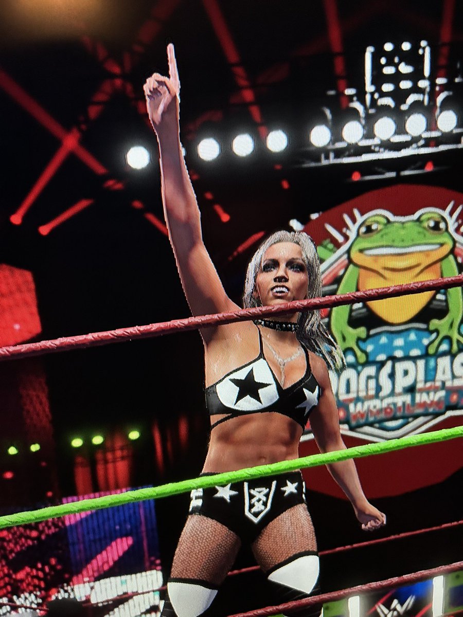 Anna Jay made Cora tap! What a brutal match! Congrats @nfxid59857 

#FSW