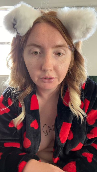 TS Eevee &amp; Ginger is live now! https://t.co/Wlg7498yU3 https://t.co/0oSOEmzuZj<a href="/tag/newprofilepic"class="tags"><span>#newprofilepic</span></a>