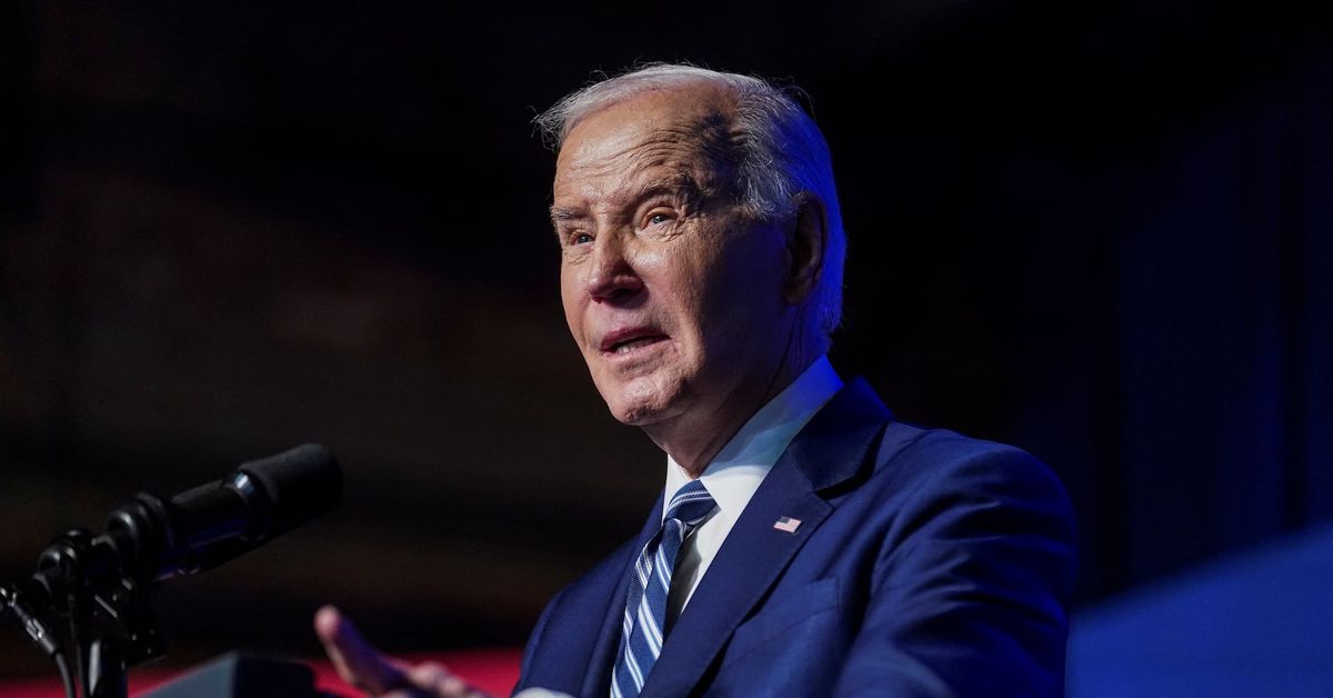 Biden blames China, Japan and India's economic woes on 'xenophobia' reut.rs/3UEQjtu