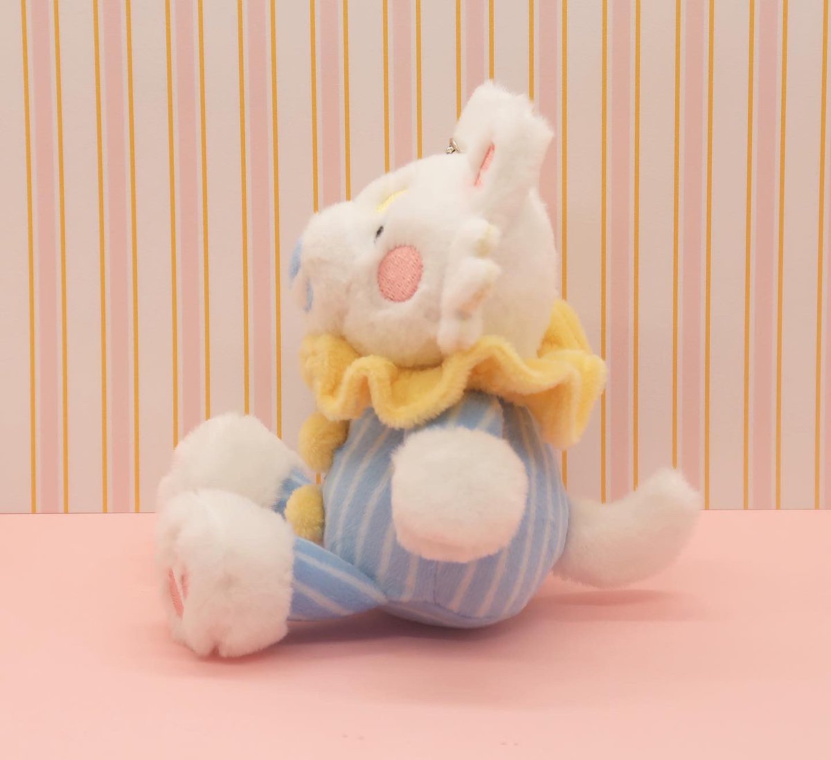 🎪 INTRODUCING PIERROT PUPPIES 🐶 . Joining the circus soon are the puppy sized clowns which will be called Pierrot Puppies! This guy is the first trial run sample for this collection. This project will be released in the Early Fall, exact date and more details coming soon! 🧡