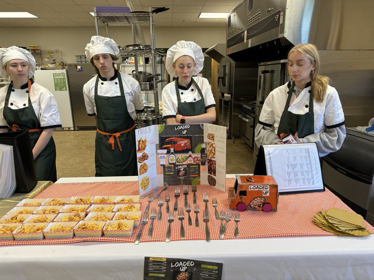 I got to judge the Culinary Arts II Food Truck final!! The presentations were impressive, the food was delicious, and the marketing campaigns were well designed. Congratulations to all three teams. #KRHSCulinaryArts #WeAreKR @kathrynkiser2 @KettleRunNews