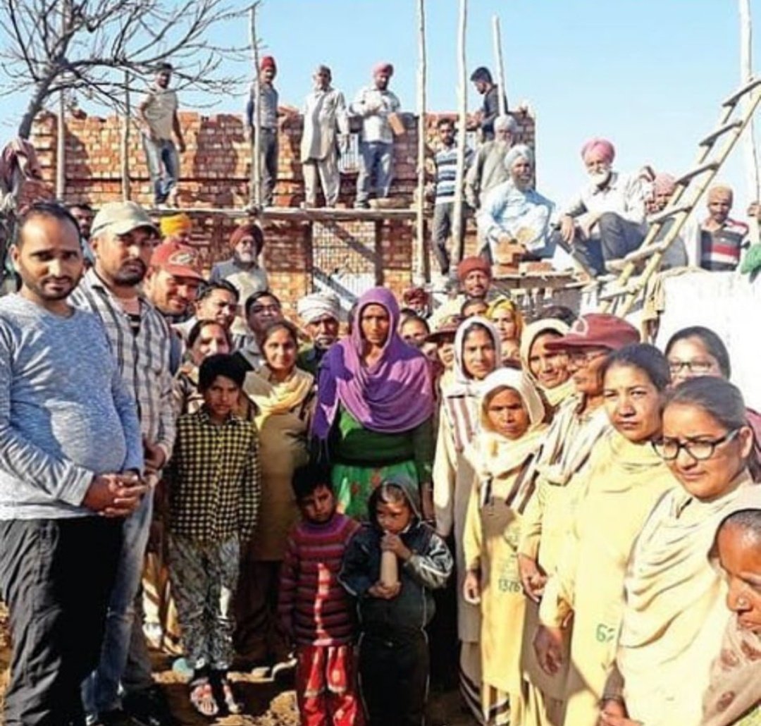 Those who are in need of a roof over their heads and face many difficulties while living on the streets, with the inspiration of Saint Gurmeet RamRahim Singh Ji Insan the followers of Dera Sacha Sauda provide  Houses 🏘️🏘️ to the families under 
#FreeHomesForNeedy
#HomeForHomeless