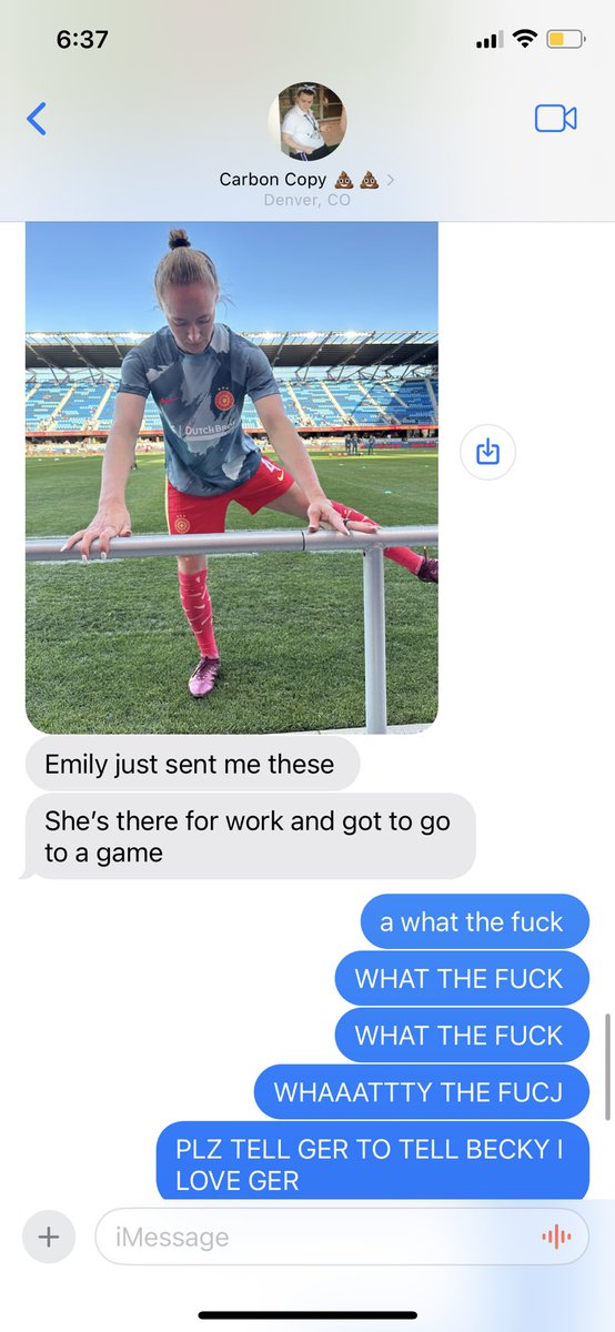 This is the correct reaction to your sister sending you photos of how close her friend is to @beckysauerbrunn , right?

RIGHT? 

Screaming, crying, throwing up. 

#PORTLANDTHORNS