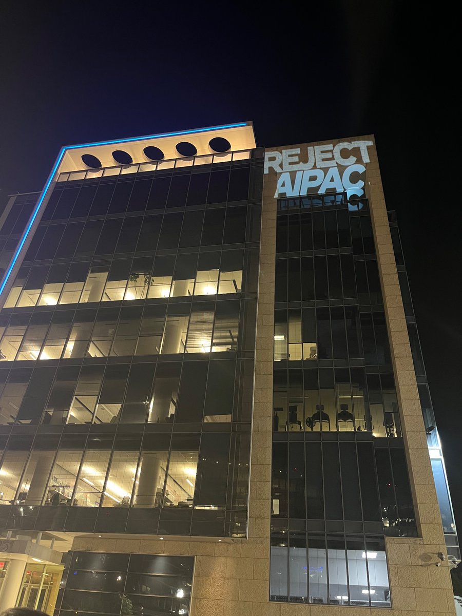 Happening now at @AIPAC HQ #RejectAIPAC