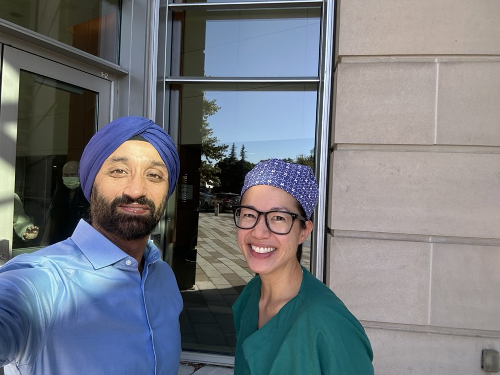 Visiting @Duke_Anesthesia this week, met w amazing Dr @AmandaKumarMD this morning for coffee and chit chat about RA, acute pain. Thank you for meeting up IRL and sharing insights -great fellowship opportunities await for people gg to Duke. @KalagaraHari thanks for the heads up
