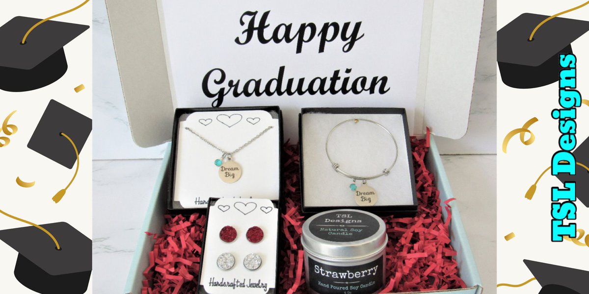 🎓Happy Graduation Gift Box ~ Dream Big Laser Engraved Necklace and Charm Bracelet, Druzy Stud Earrings and a Handpoured Soy Candle⠀
buff.ly/43FWekU
#happygraduation #graduation #graduationgift #graduate #handmade #jewelry #handcrafted #shopsmall #etsy #etsyhandmade