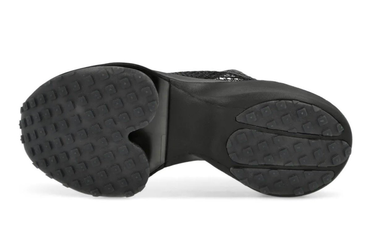Matthew M Williams × Nike『Zoom MMW 6 TRD RUN “Triple Black”』が6月22日に発売予定 ［マシュー・ウィリアムズ ナイキ ズーム 新型 スニーカー トリプルブラック］［DR5385-001］
uptodate.tokyo/matthew-m-will…