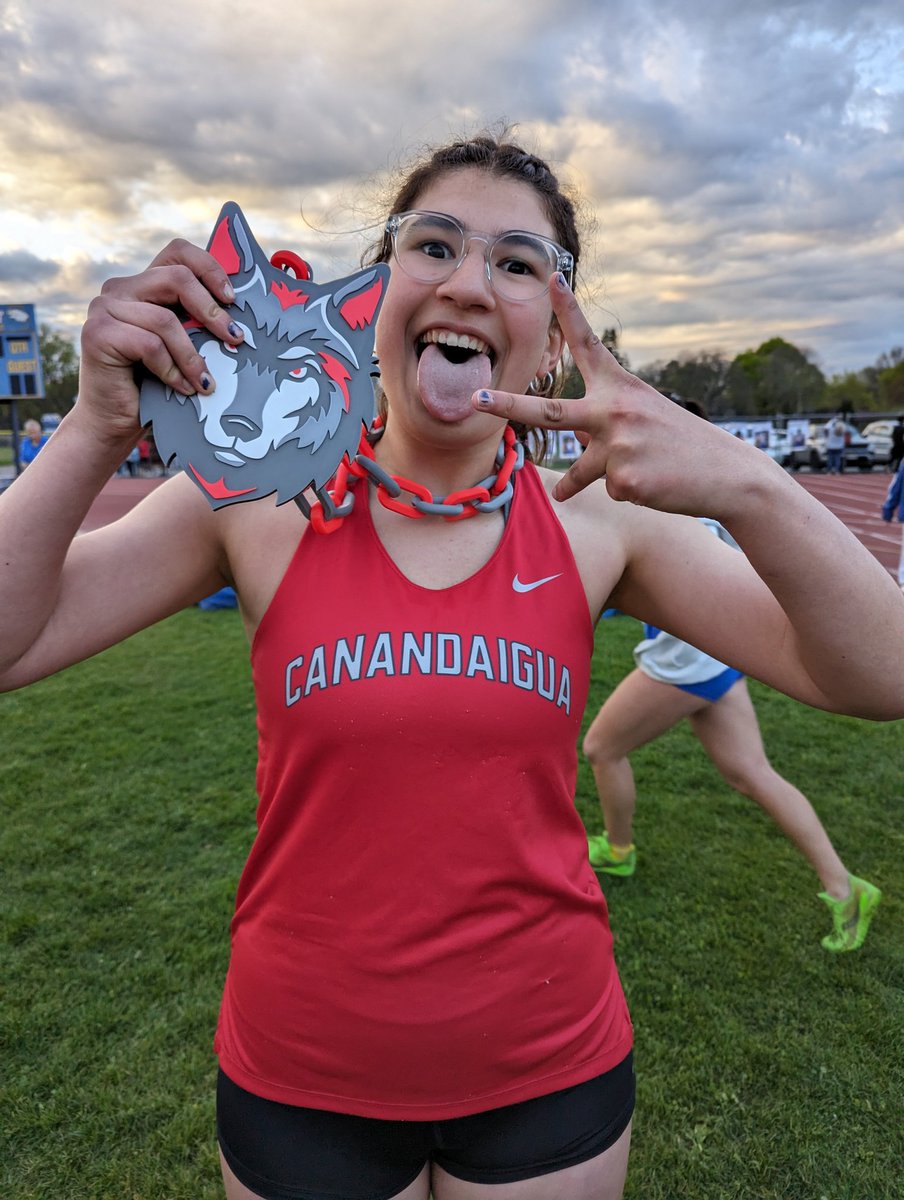 What a night for Thrower Nation!  Some very deserving throwers get their time to shine with the PR Chain!  So many bests tonight and not enough room to show them all!  Well done everyone!
#CATrack  #CanandaiguaProud