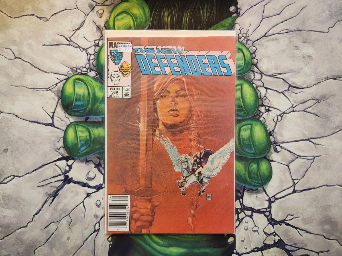 Apollokid3000's tweet photo. The New Defenders #130. $1 flea market find.
#fleamarketfind
#NewDefenders
#MarvelComics https://t.co/S2stTa708j
