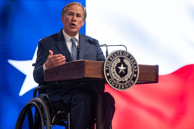say what you want about Greg Abbott, but at least he uses his custom lectern #Lecterngate