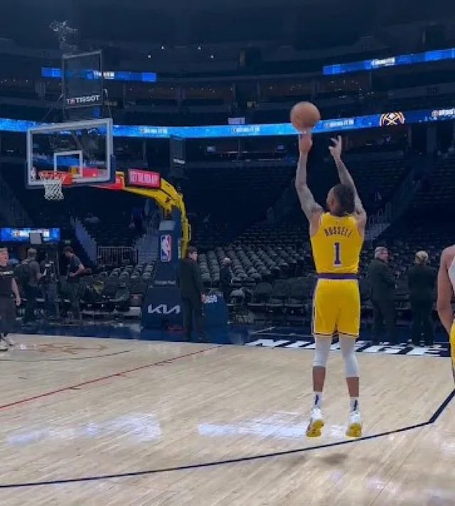 D'Angelo Russell getting shots up after the Miami Heat get eliminated in 5 games against Boston. 👀🔥