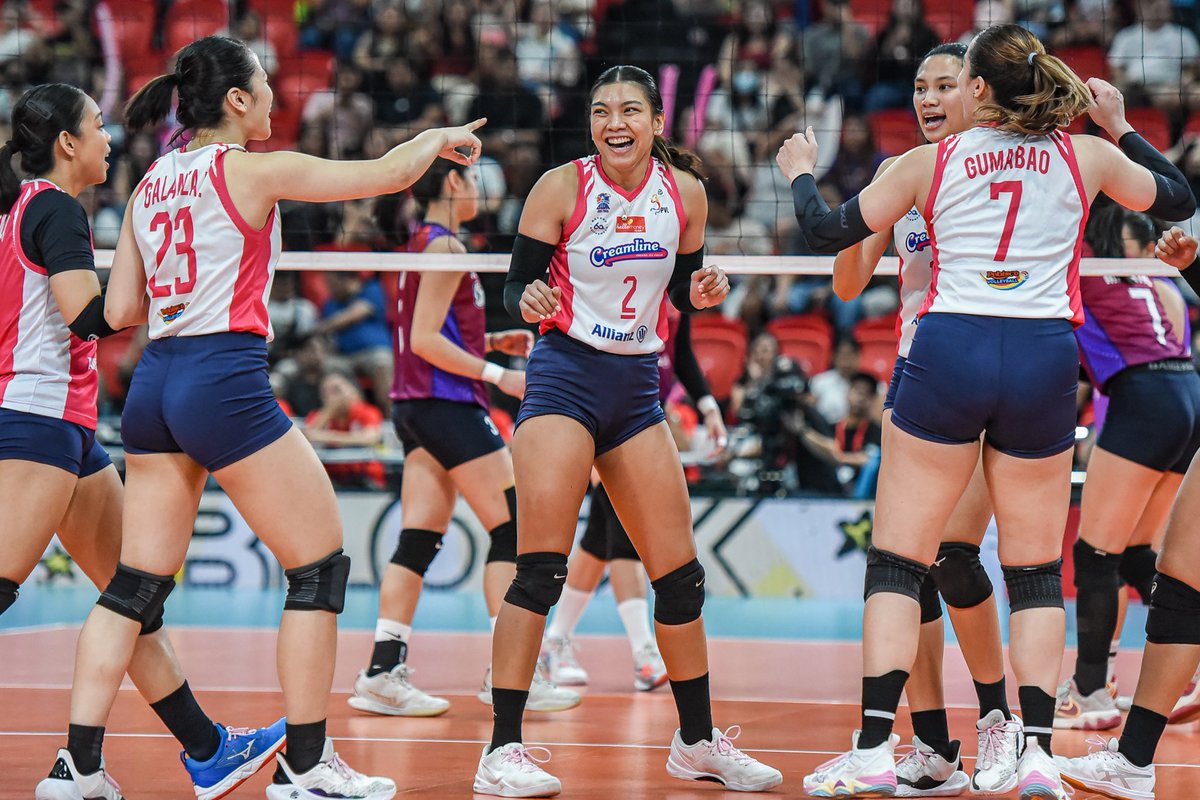 CREAMLINE WILL FIGHT TODAY!!

Sending good luck to our Ineng and to the rest of the @CoolSmashers as they go up against Petrogazz Angels later at 4pm 💗

Kapit girls! ALYFINITY BELIEVES 💖

#PowerUpWithGoodVibes
#CreamlineCreamyIcecream
#CreamlineCoolSmashers

📸PVL