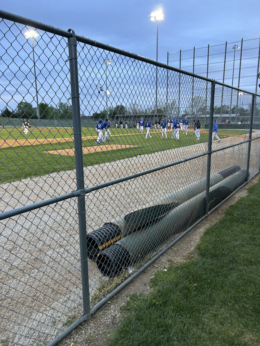 JV ⚾️ over LSE in the LPS Tourney Semis, 9-1!