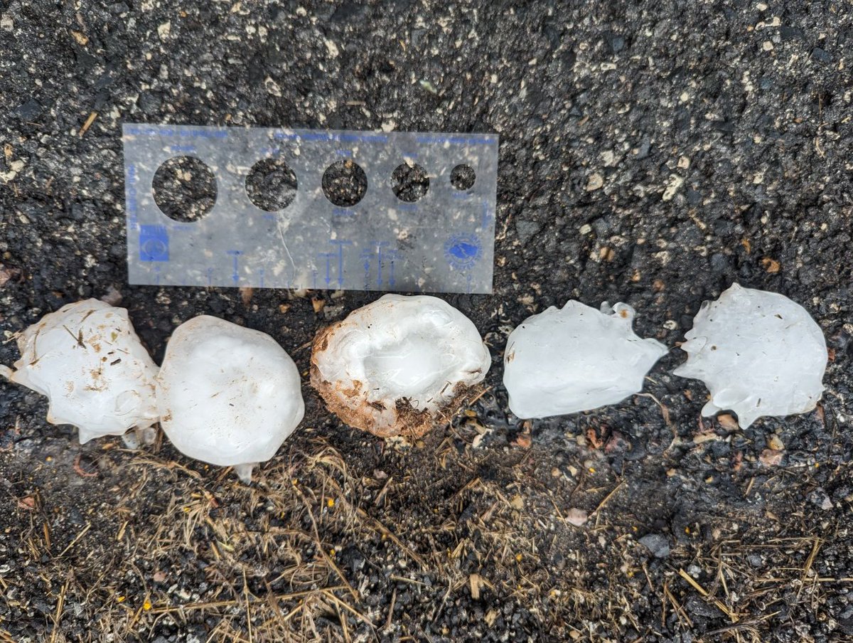 Got a tornado SE of Perryton, TX just off Highway 83. Also saw some great structure and found some 3' hail stones today. #txwx