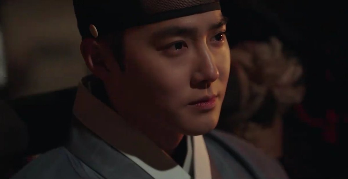 At first I was worried that there were 20 episodes, but so far the pace of the drama has been very good and I never cease to be surprised by Junmyeon's excellent acting, look at those eyes
#MissingCrownPrinceEp6
#MissingCrownPrince