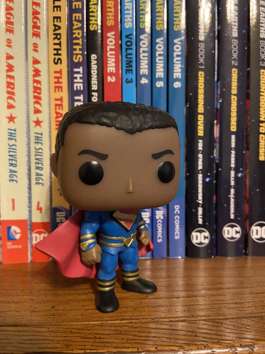 He came in! First funko I’ve ever bought for myself. Had to. It’s Kalel, it’s Multiversity, how could I not? Need the rest of Justice Incarnate now. Yes I took him out of the box, don’t care about resell