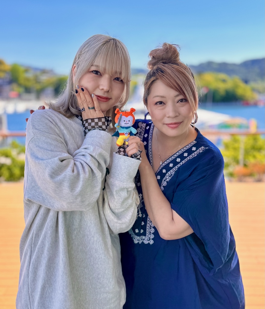 kfm775's tweet image. 【直送！朝一便‼】
昨日、正式に気仙沼市より「みなとけせんぬま大使」に任命された歌手FRAMさんが、本日、スタジオに遊びに来てくださいました😍

#ぎょっと
#FRAM
#みなとけせんぬま大使

宮城県を…そして故郷・気仙沼が大好きなFRAMさん☺️
音楽を通して、そしてその発信力を活かして……