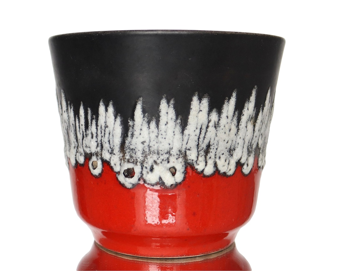 BAY Ceramic Planter - Cachepot - Flower Pot in Red & Black with White Lava Glaze, Model 43/16 by LavaHaus dlvr.it/T6HtzG #etsyshop #FestiveEtsyFinds #westgermanpottery