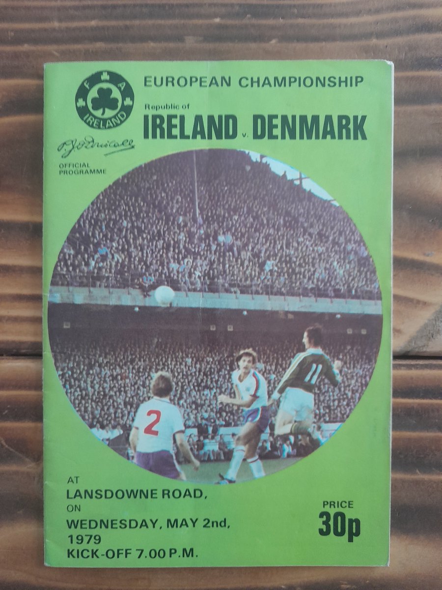 A European Championship Qualifying tie for the Rep of Ireland on this date in 1979, v Denmark, at Lansdowne Road. 

A 2 nil win, thanks to goals from Gerry Daly & Don Givens, alas, it wasn't going to be enough to qualify us for the tournament in Italy in 1980..