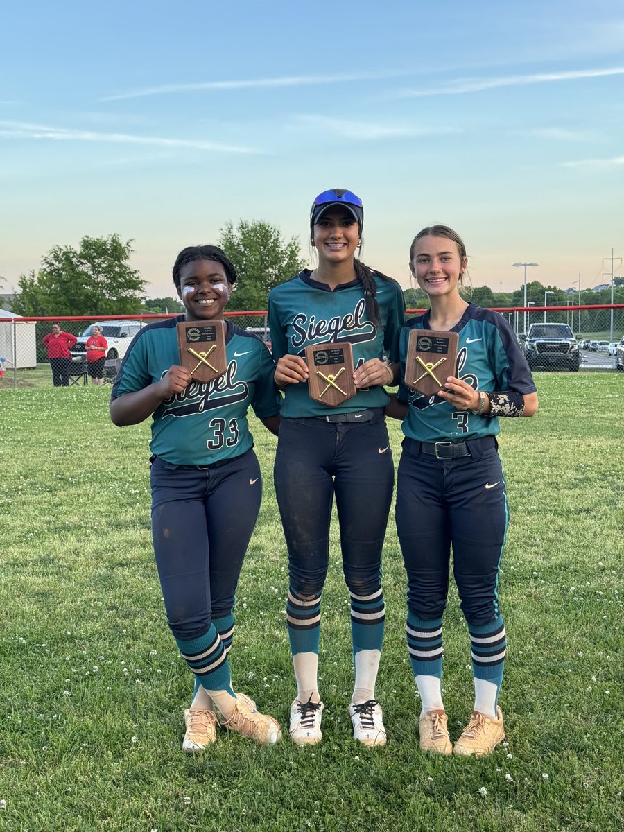 Congratulations to our Lady Cavaliers softball team for being district runners-up! All-district selections were Layla Mallory, Elizabeth Silva and Rylee Miller! 🥎