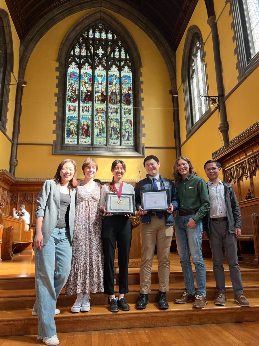 Celebrating my students' achievements before heading to #ISMRM2024 🥳 2024 Doctoral Excellence Award winner, Siyuan Hu <a href="/mri_siyuan/">Siyuan Hu</a>  and 2024 Excellence in Graduate Teaching Assistantship Award winner, Walter Zhao <a href="/MRI_Wally/">Walter Zhao</a>