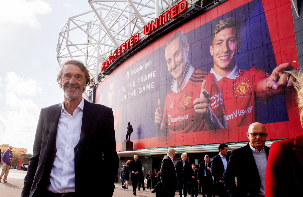 INEOS berusaha menurunkan pengeluaran #mufc sebagai bagian dari proses restrukturisasi klub, dengan klub kehilangan £42 juta secara keseluruhan meskipun membukukan pendapatan £648,4 juta. (Adam Crafton/The Athletic)