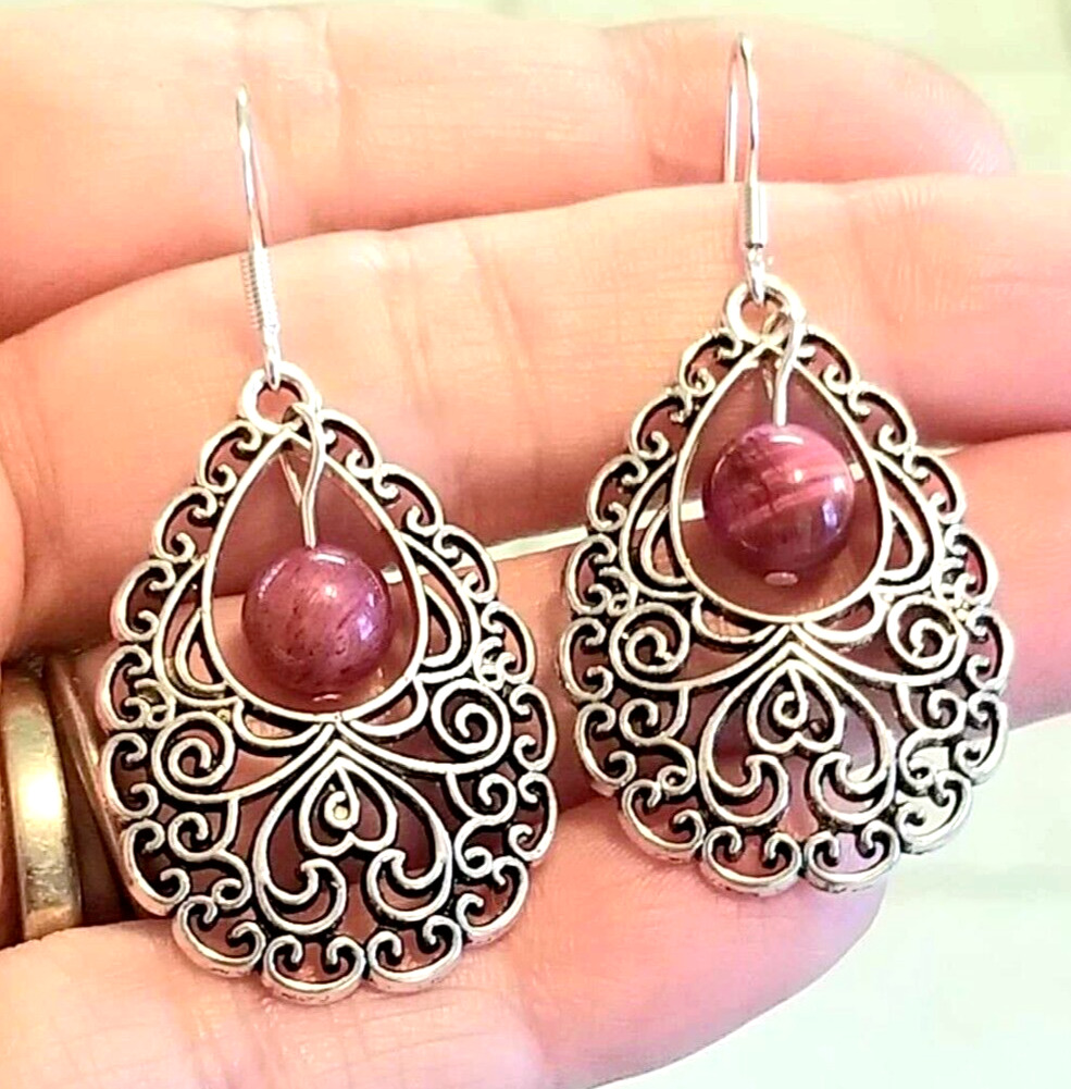 Rose Red Tigers Eye Earrings Bohemian Earrings Silver Dangle #BeadedEarrings #bohemian #bohojewelry #bohemianearrings #tigerseye #roseredtigerseye #jewelry #earrings #handmadejewelry #giftsforher #giftsformom #momgift #Mothersdaygifts

ebay.com/itm/1864249530… #eBay via @eBay