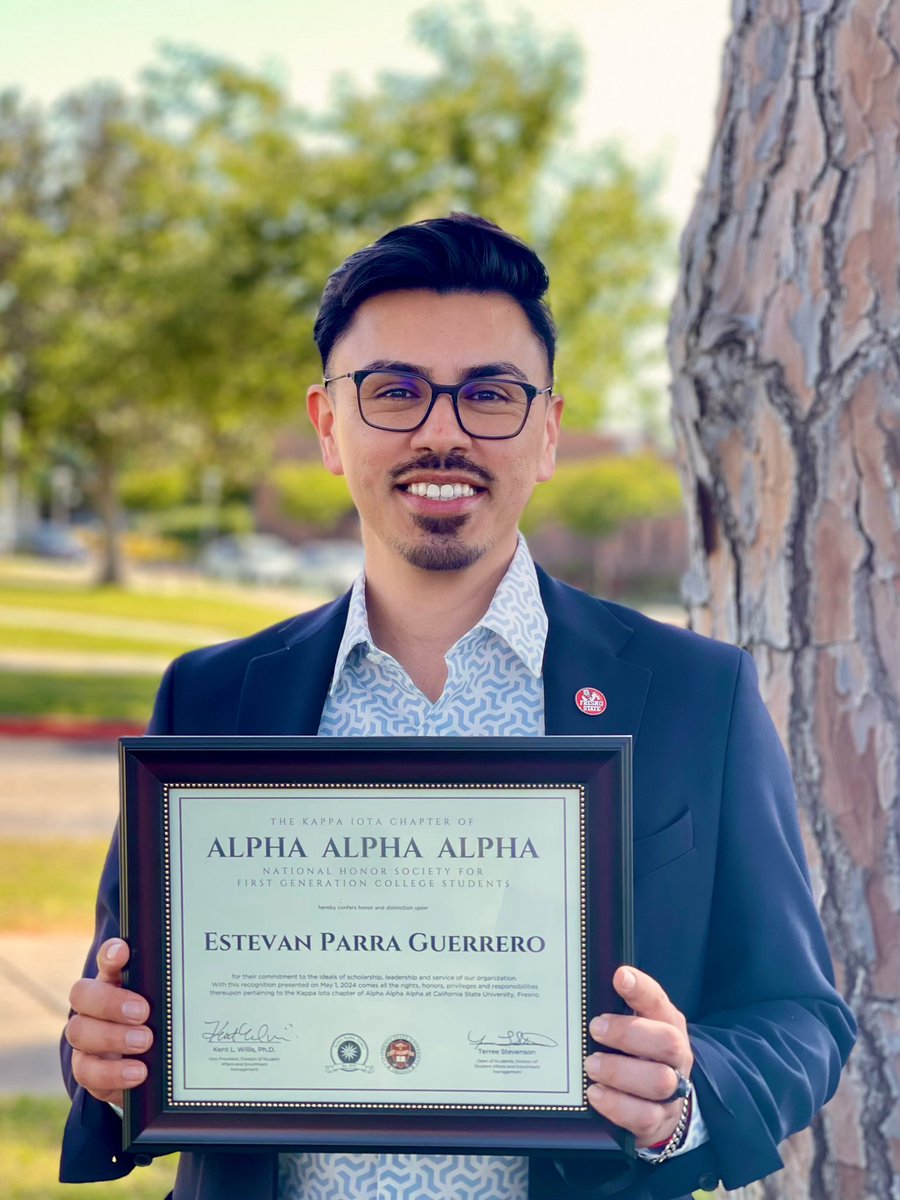 EstevannParra's tweet image. Today, I was inducted into the National Honor Society for First Generation College Students: Alpha Alpha Alpha (Tri-Alpha) at @Fresno_State. 

I'm looking forward to mentoring first generation Bulldogs! 

#FirstGeneration 
#Bulldogs