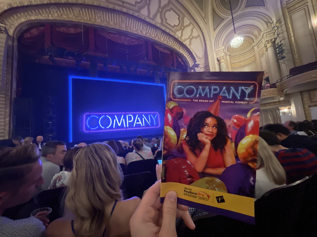 Such a cute and funny show!! @playhousesquare @CompanyBway Creative sets, great cast, unique storyline - definitely enjoyed this one and seeing something totally new for me!