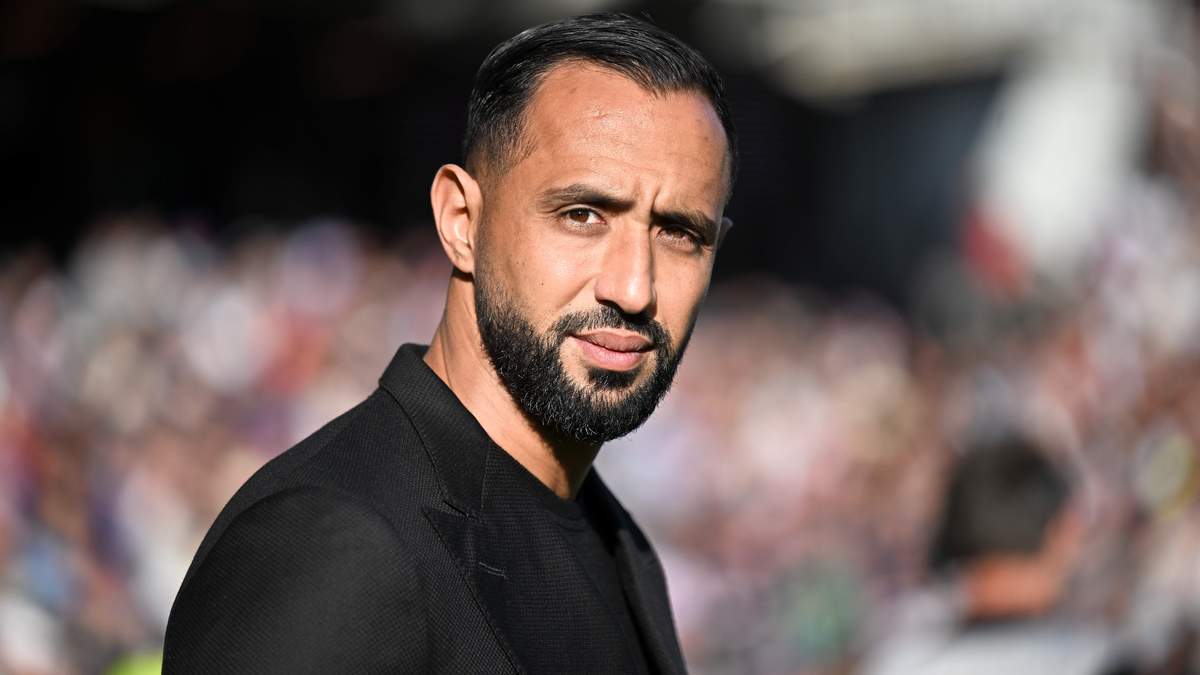 OM : Benatia prépare un transfert, le plan est dévoilé dlvr.it/T6HxLX