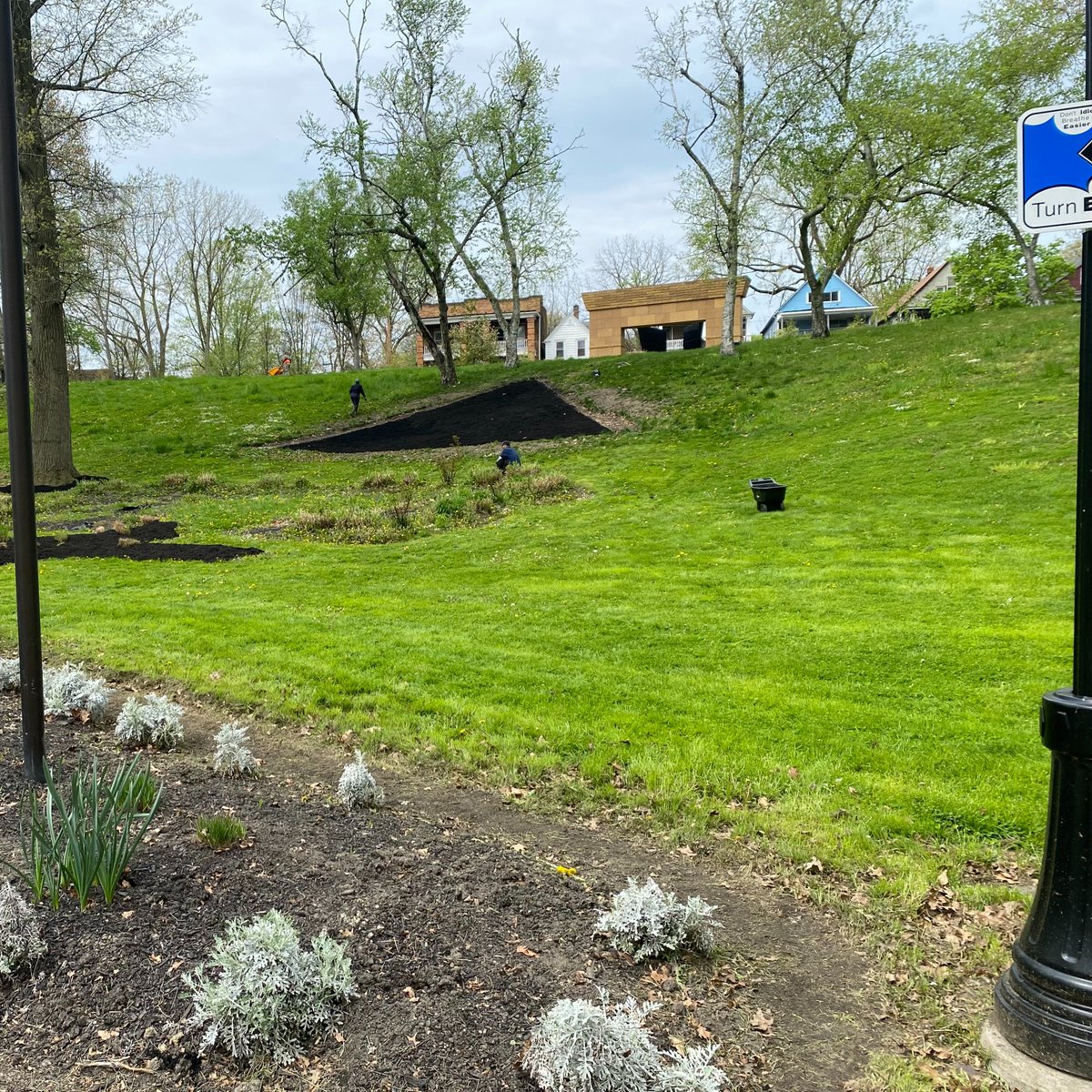 Thanks to everyone who came out this past Saturday to help with the garden! Look for the next date to make the pyramid “pop!”
#aaacgcle #blackamerican #blackhistory #cle #cleveland #culture #culturalgardens #gardening #heritage #legacy #plants #thisiscle #thisiscleveland