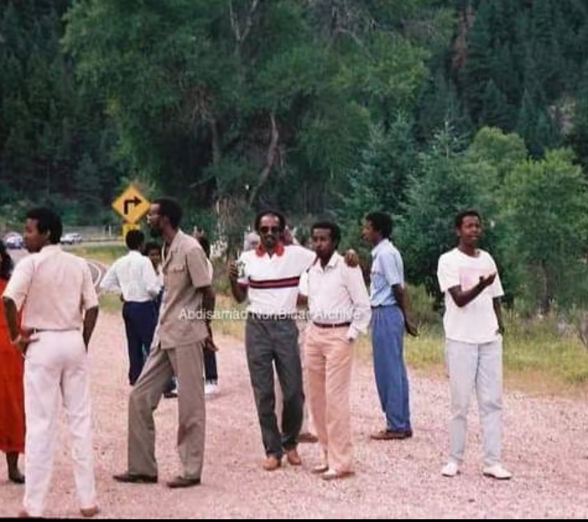 Afaggaal's tweet photo. Somali students at Colorado university 1986. https://t.co/7JZjVyJEjP