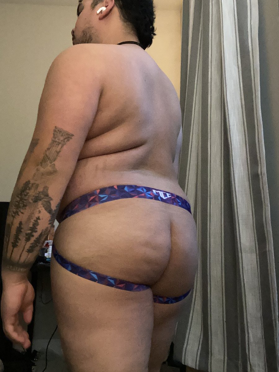 PimientoPuff's tweet photo. Heard it was national Jockstrap day ☺️ https://t.co/zSALFk2nLZ