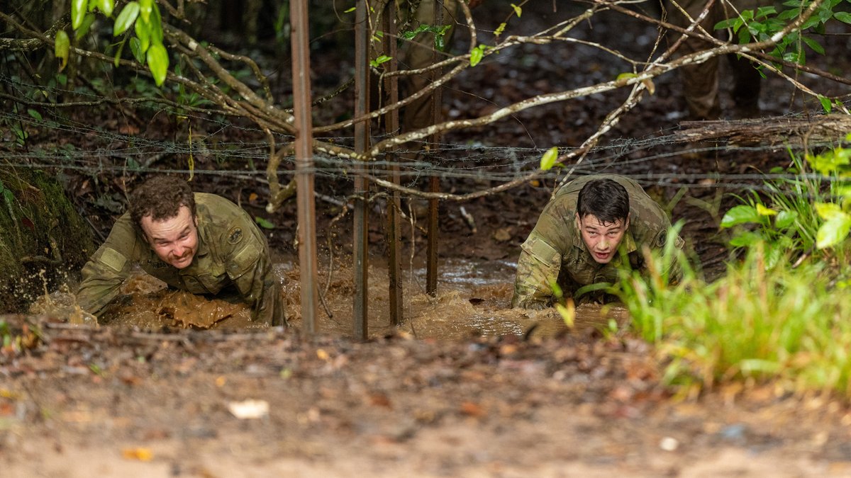 ℹ️ Jungle conditions and wet weather challenged soldiers from 8th/9th Battalion, 8/9RAR and the French Armed Forces in New Caledonia (FANC) on EX Regional Warfighter. 

 📸 PTE Alfred Stauder