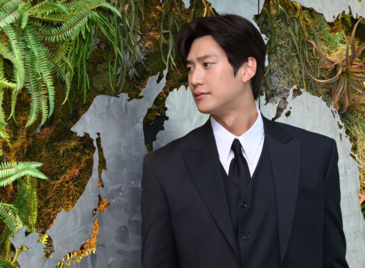 기사링크는 웹용사이즈네요 어김없이..
초고화질로 봐야만ㅠㅠ