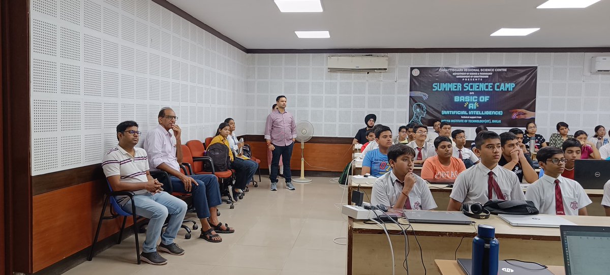 rscraipur's tweet image. Day 1 at the Basics of AI workshop in Chhattisgarh Regional Science Centre was a vibrant melting pot of young minds from various schools, all eager to delve into the world of Artificial Intelligence! 🌟 #AIforTomorrow #FutureInnovators&quot;