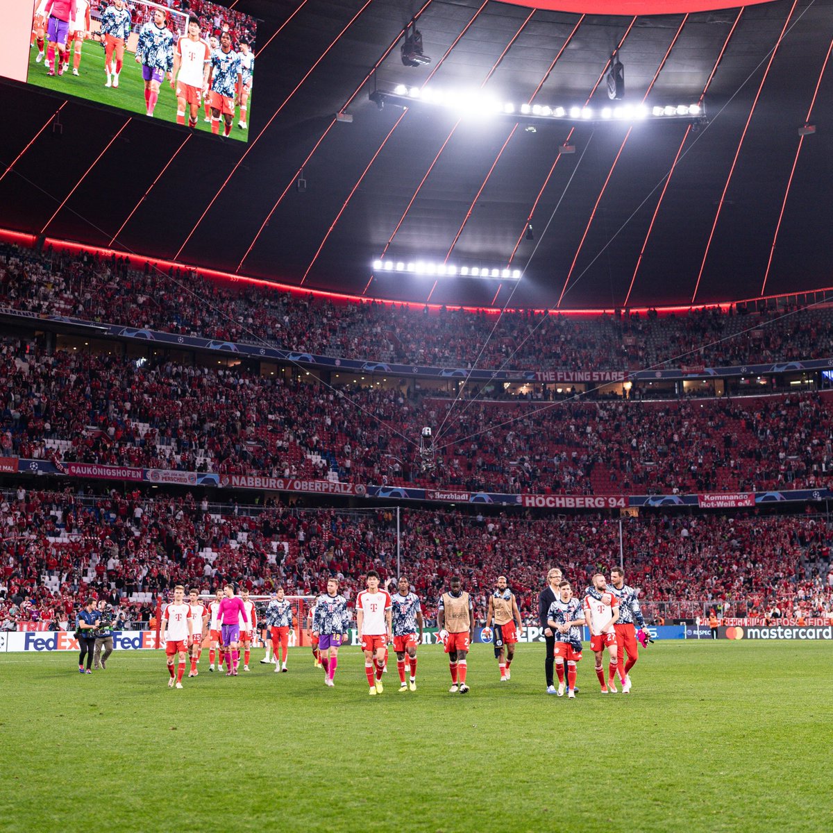 ❌ Nagelsmann reddetti
❌ Rangnick reddetti
❌ Xabi Alonso reddetti

🤔 Bayern Münih'e bir teknik direktör öner.