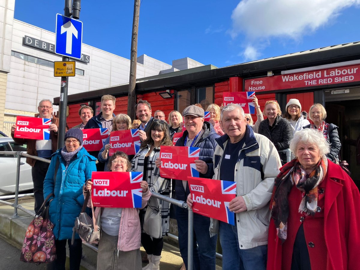 🚨 Polls are open across Wakefield & Rothwell, 7am-10pm🚨 🌹 Rothwell - Tim DOWD 🌹 Stanley & Outwood East - Matthew MORLEY  🌹 Wakefield East - Natalie WALTON 🌹 Wakefield North - Elizabeth RHODES 🌹 Wakefield West - Hilary MITCHELL 🌹 Wrenthorpe & Outwood West - Brendan FRASER