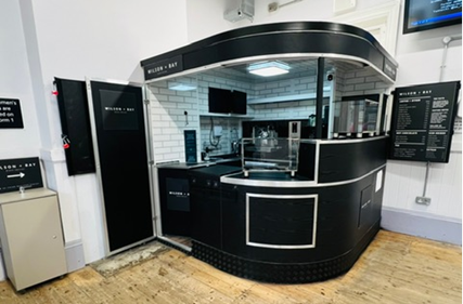 TPTRetail's tweet photo. Amazing feedback from our tenants is a big reason for why we do what we do..........we are not your average 'agents' ! #teamtpt 
@Se_Railway
#bearsteadstation #bearstead
https://t.co/MvYQImaLSk https://t.co/5P2vuVQUH5