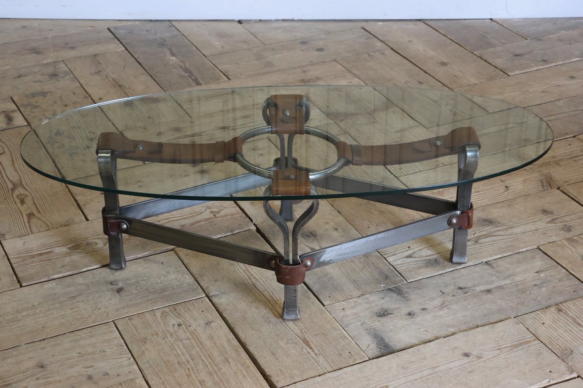 Mid 20th Century French Coffee table in the Taste of Jacques ADNET

rb.gy/kzcyei

#coffeetable #antiquecoffeetable #antiquetable #antique #furniture