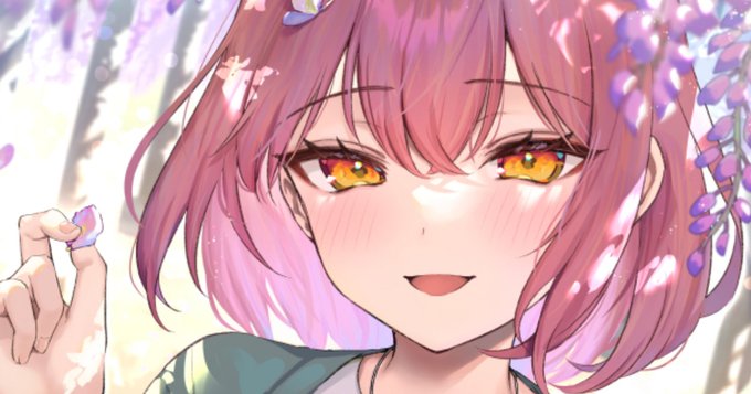 お仕事やグッズ販売などの情報です🙌
そして皆様からのご支援で作業机を新調しました!ありがとうございます✨

【全体公開】お仕事告知と近況 ※R18|真白しらこ|pixivFANBOX https://t.co/rDzdY0euuR 