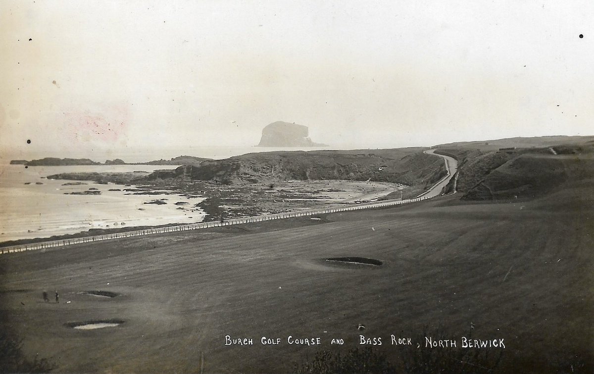 One for the golfers and gannet-fanciers. This is the 18th hole at the Glen golf club. Not pictured, the clubhouse, where teenage golfers in the 1970s would be tempted by “Jungle Juice”. The postcard is dated July 15, 1929. #northberwick #alternativestovalium #golf