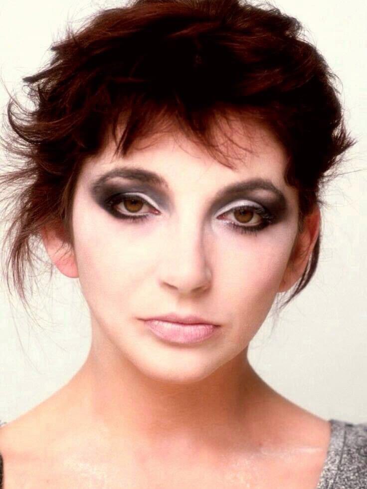 Kate Bush - photography 1985.
Ahead of its time. 

#katebush