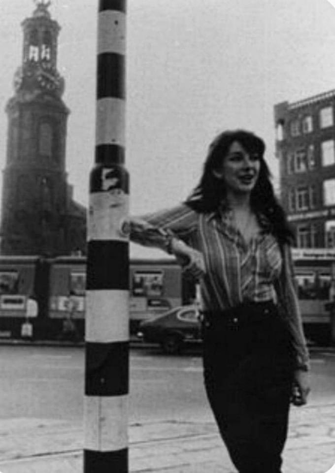 Kate Bush in Amsterdam.
At Muntplein 

#KateBush