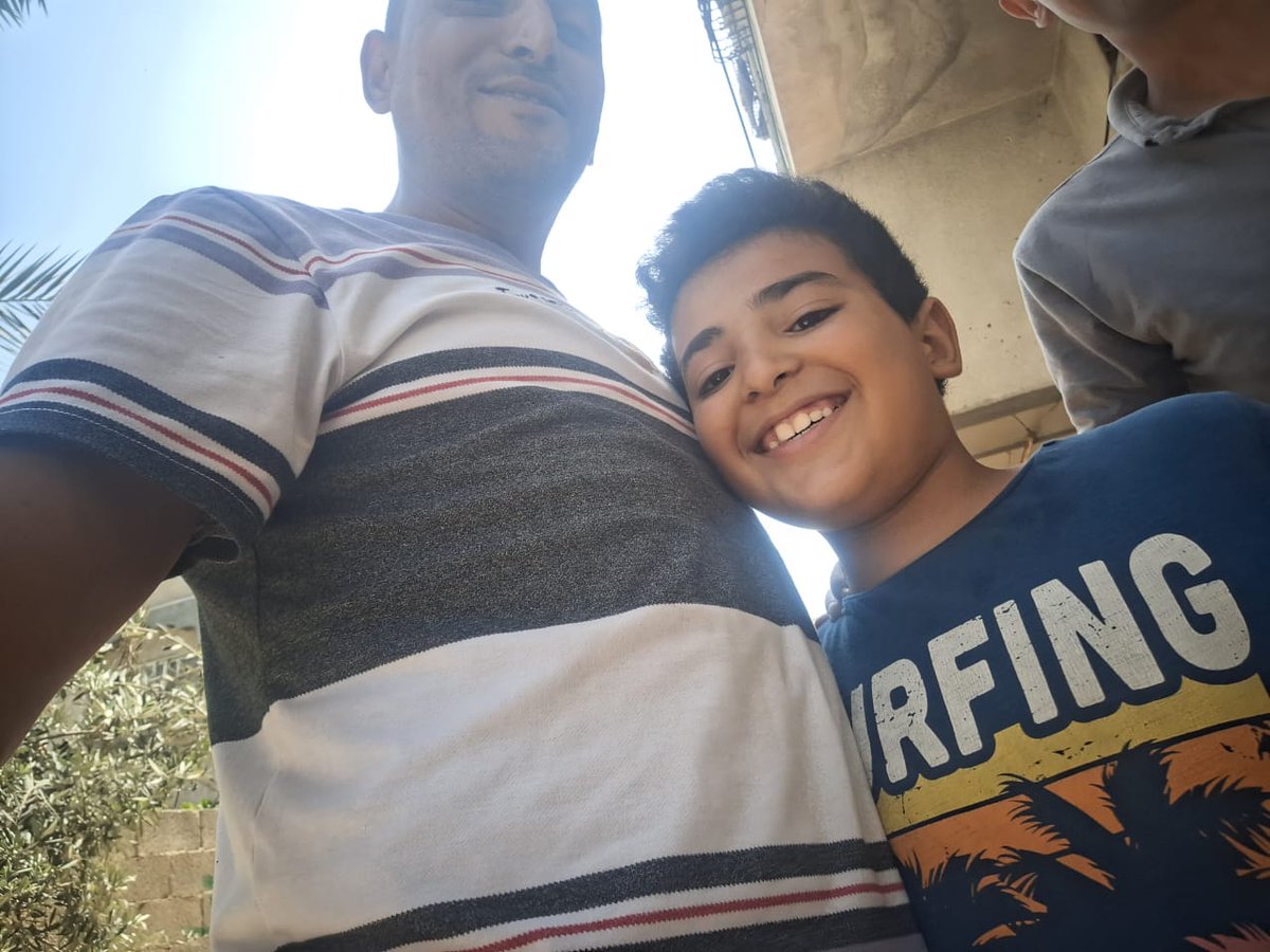 It's been ages since Walid and his son gave such a big smile.😊Soon they'll be on a journey that is difficult, scary and hopeful all at the same time. Please pray for the safe arrival of this family in Egypt, and help them start a new life by donating 🙏gofundme.com/f/help-walid-a…