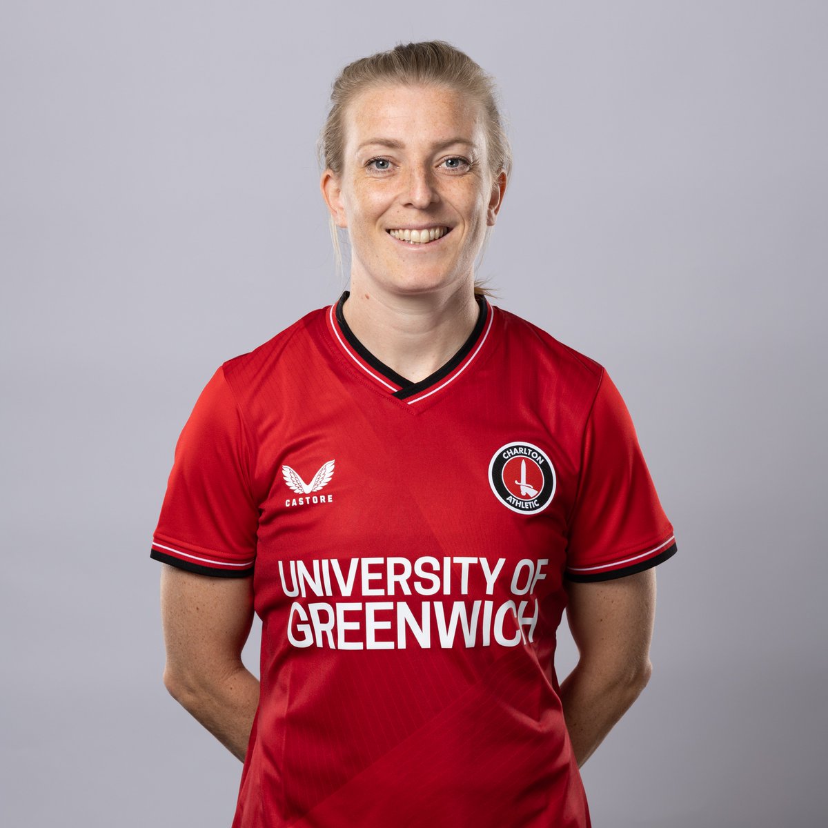 Happy Birthday to our number 1️⃣0️⃣ and co-captain, @katelonghurst20 🎉⚽️ #cafc