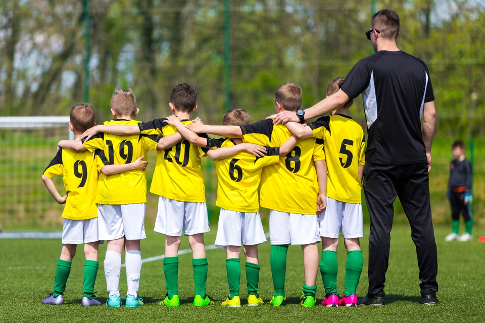 💬 ''running a Junior Grassroots Team is one of the most rewarding experiences out there and helping children develop their physical abilities, social skills, and teamwork is priceless.''

#grassrootsfootball ⚽

(1/2)