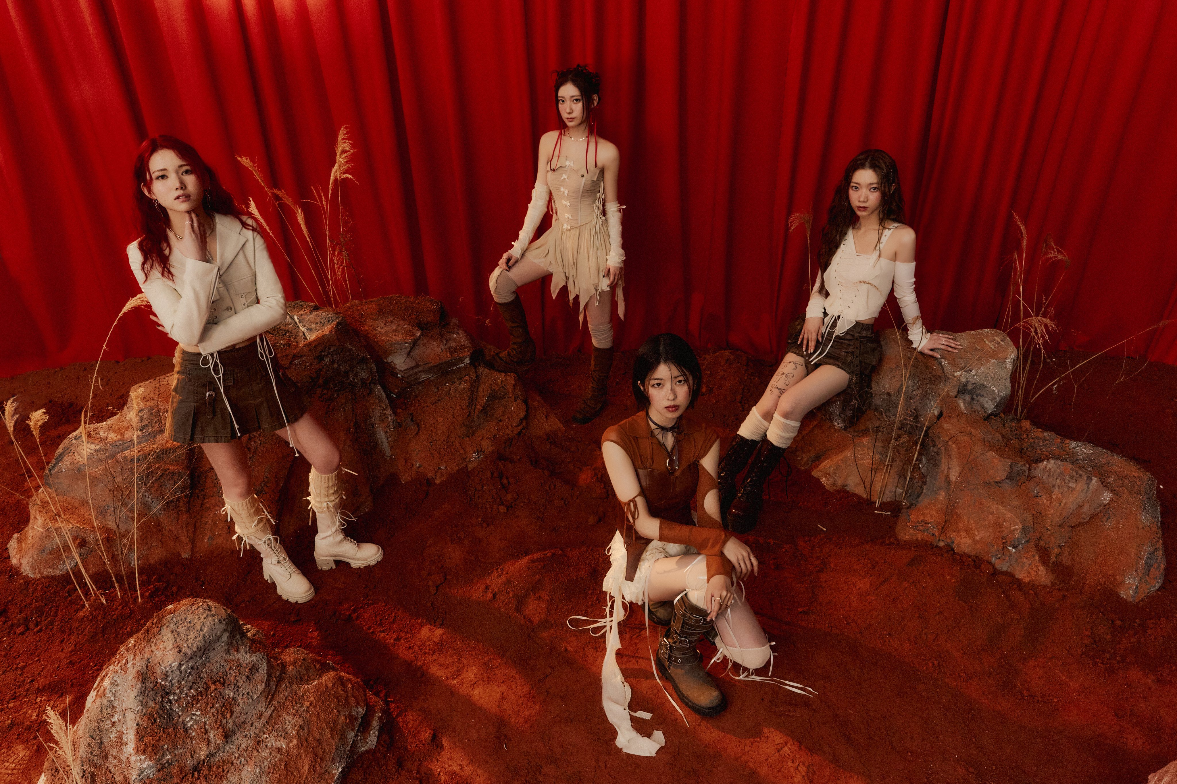 GMj859AaMAAdpjV?format=jpg&name=4096x4096