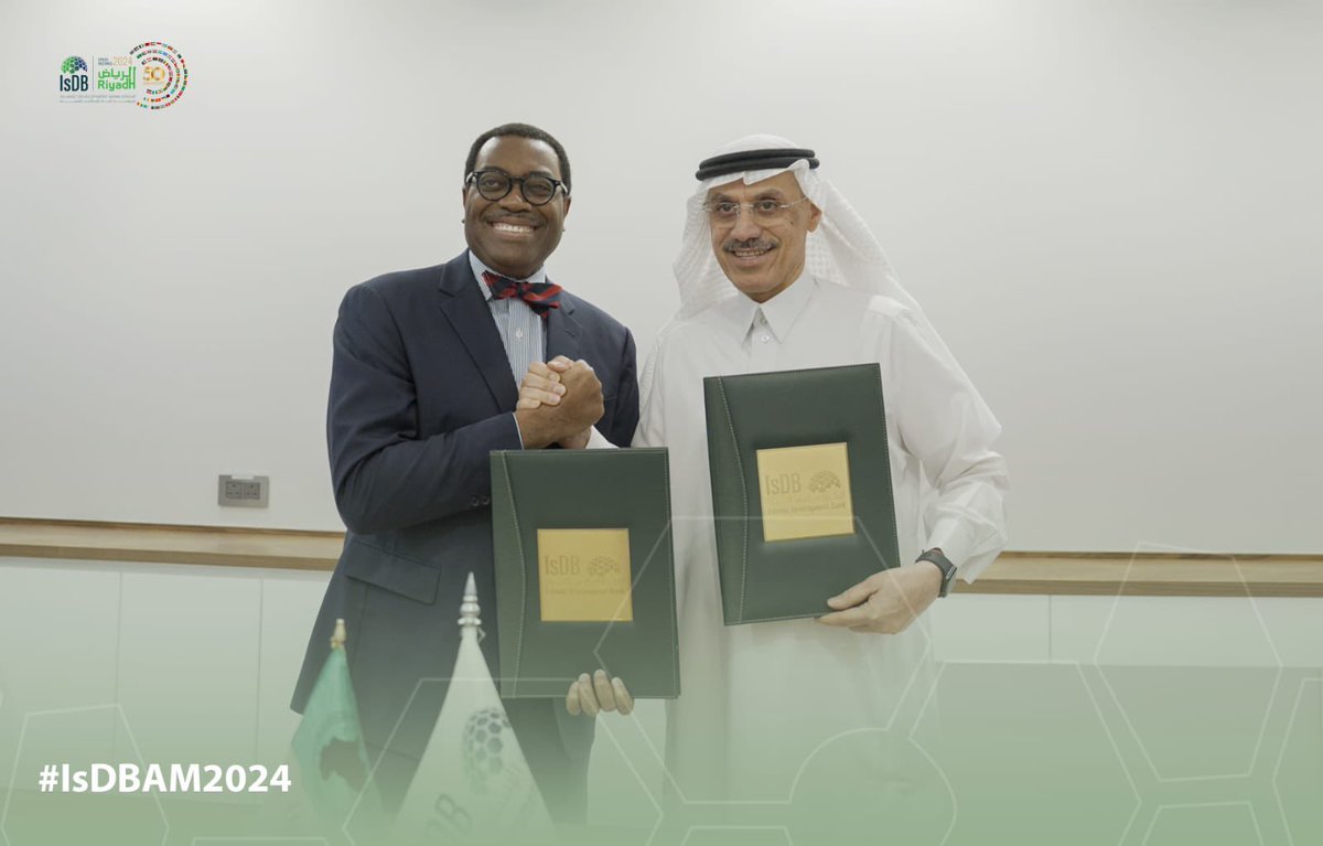 #IsDBAM2024: #IsDB Group Chairman, H.E. Dr. Muhammad Al Jasser, and President of the African Development Bank (AfDB) @AfDB_Group, H.E. Dr. Akinwumi Adesina @akin_adesina, sign a Memorandum of Understanding (MoU) to enhance the ongoing partnership between the two institutions.…